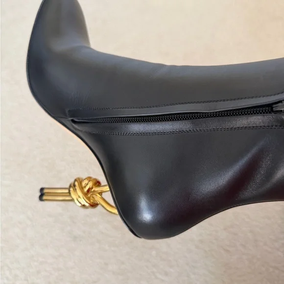 Bottega Veneta Black Boots with Gold Knot Heel in 41 - Picture 2 of 7
